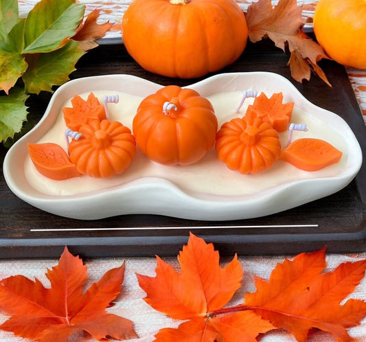 Pumpkin & Leaf Wax Candle Tray