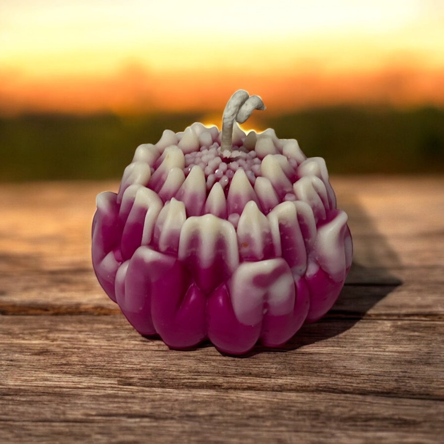 Chrysanthemum-Inspired Candle – Handmade Floral Wax Art for Unique Decor & Gifts