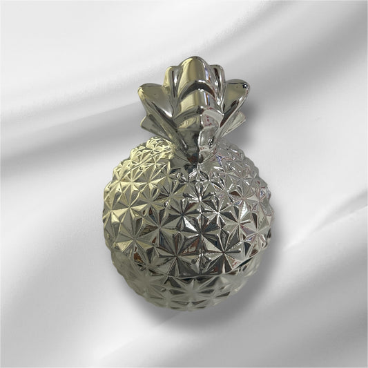 Pineapple Candle Jar with Floral Wax Center – Elegant Decorative Candle Gift