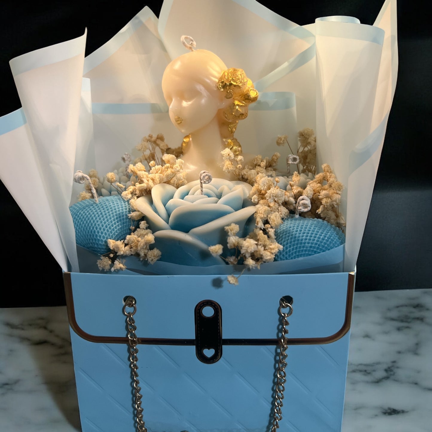 Blue Elegance – Handmade Floral Candle Gift Box