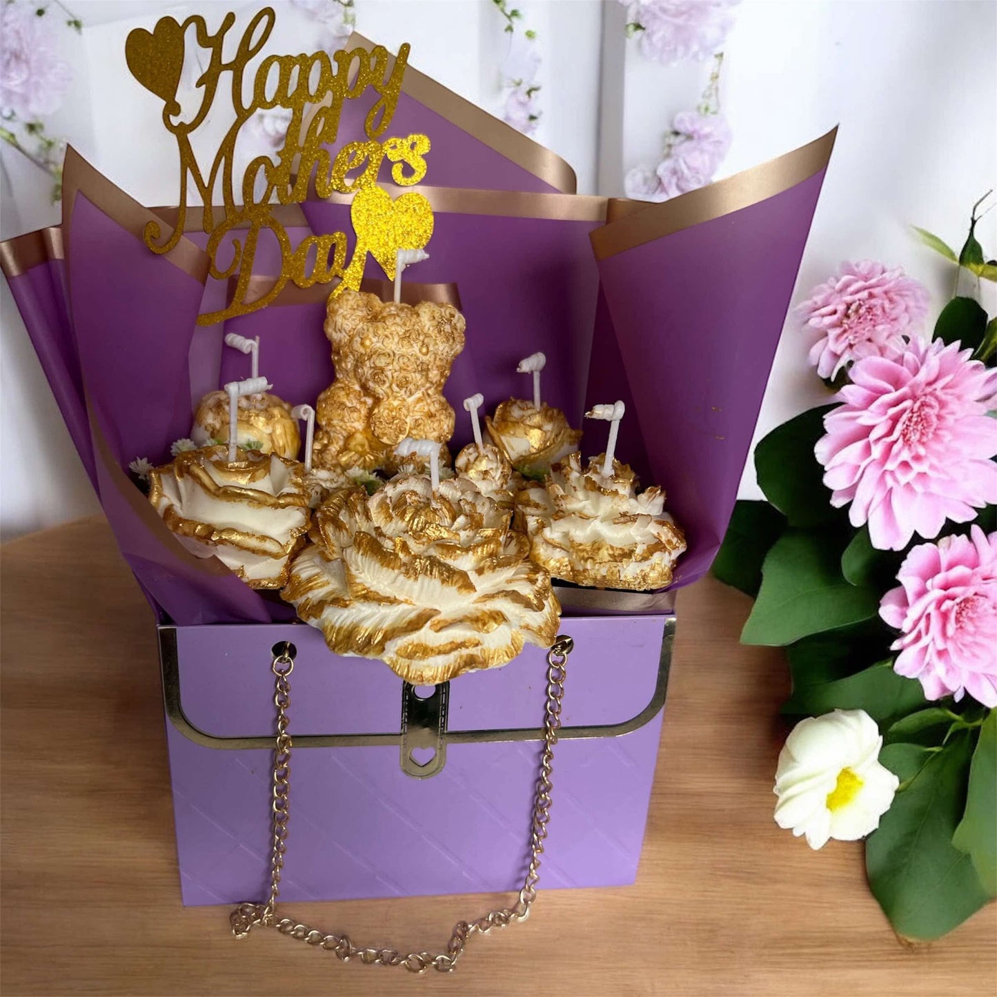 Royal Lavender & Gold – Sculpted Candle Gift Bag